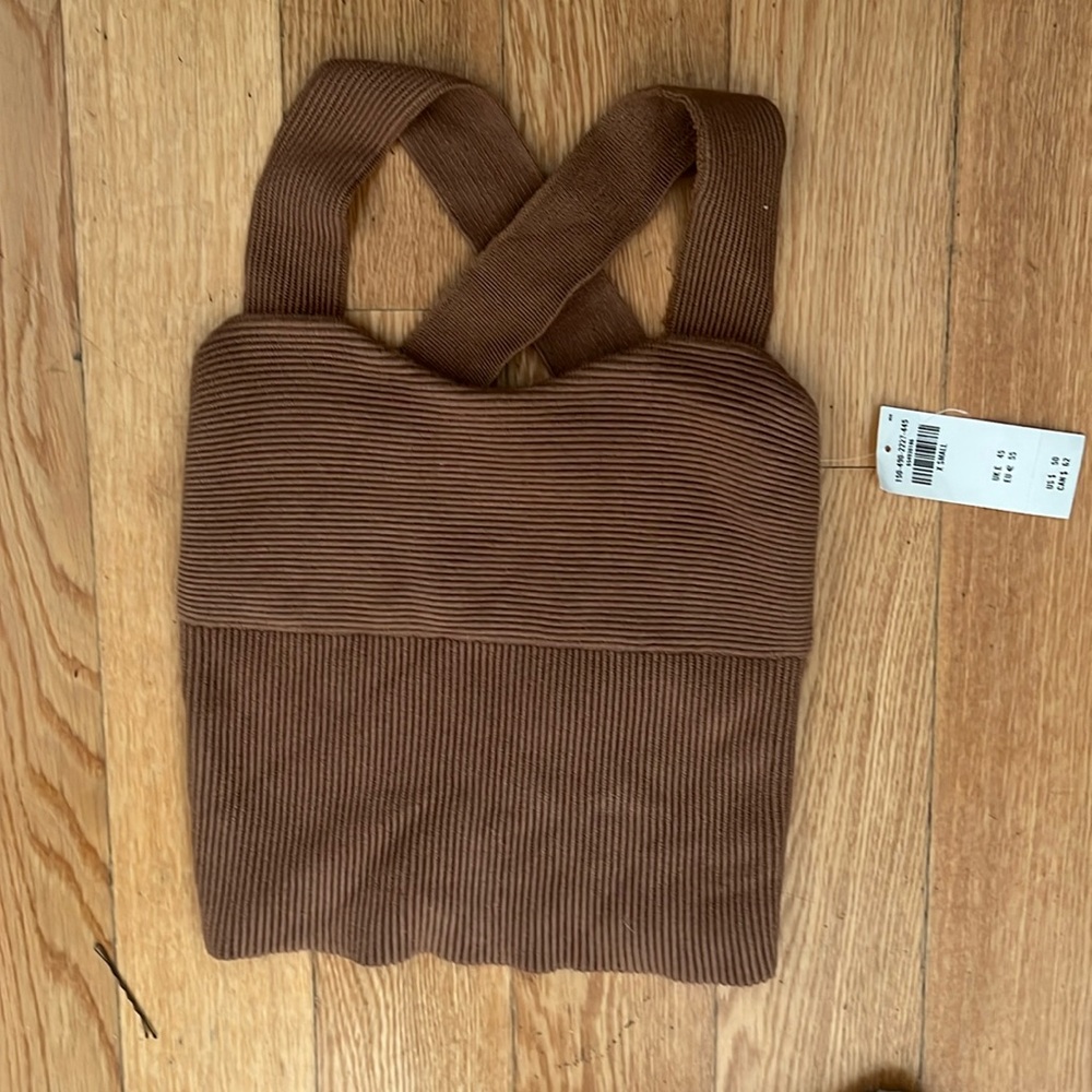 New with tags Abercrombie & Fitch knit tank
